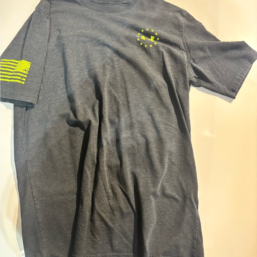 Under Armour Men's Charcoal Tee with Neon Accents